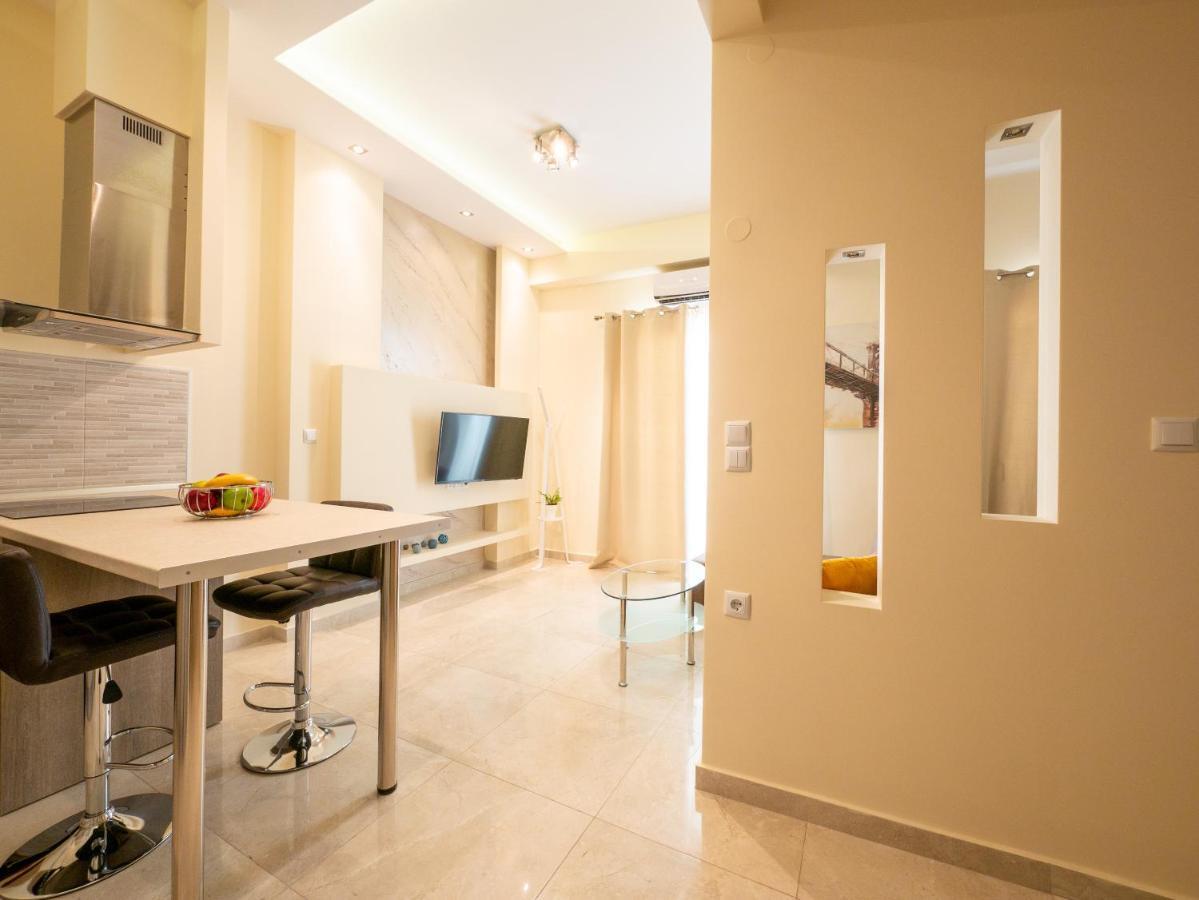 Dk Mini Suites A Солун Екстериор снимка